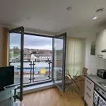 Beautiful 1 Bed In By Yorksha