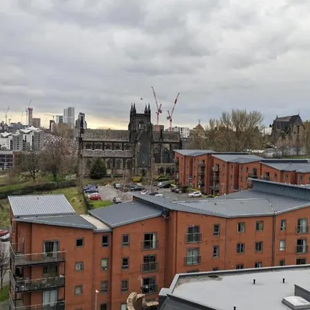 Apartment Beautiful 1 Bed In By Yorksha Leeds (West Yorkshire)